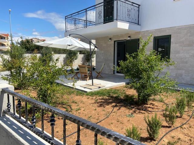 Ventus Apartment Срима Екстериор снимка