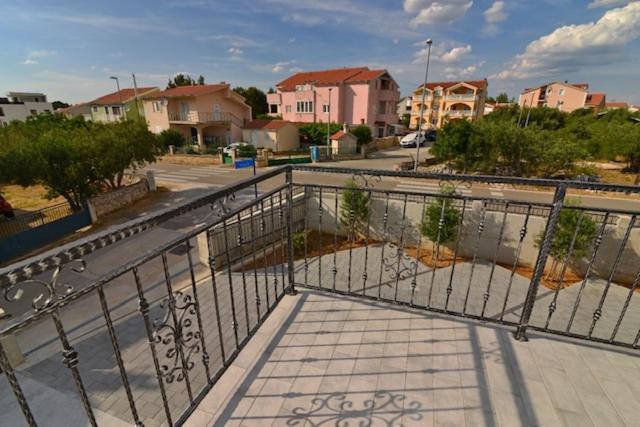 Ventus Apartment Срима Екстериор снимка
